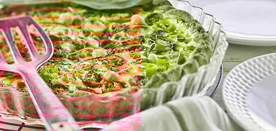 Recept van het Voedingscentrum: Tomatenquiche met noten