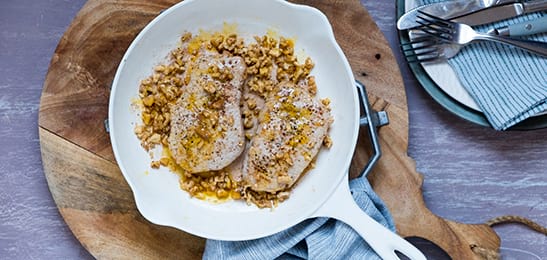 Recept van het Voedingscentrum: Kalfsoester met notenjus