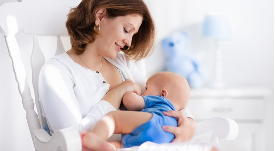Borstvoeding geven kan de kans op een allergie bij je kind verkleinen.