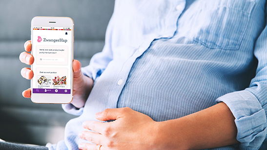 Met de gratis app ZwangerHap van het Voedingscentrum kun je simpel en snel opzoeken of je een product kunt eten tijdens je zwangerschap. 