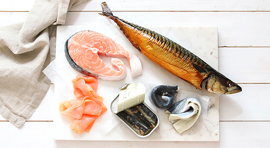 vette vis zoals zalm, makreel, haring en sardientjes is goed voor je hart en bloedvaten