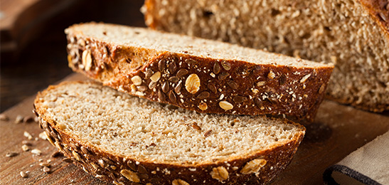 Volkorenproducten eten zoals volkorenbrood en volkorenpasta is gunstig voor je gezondheid